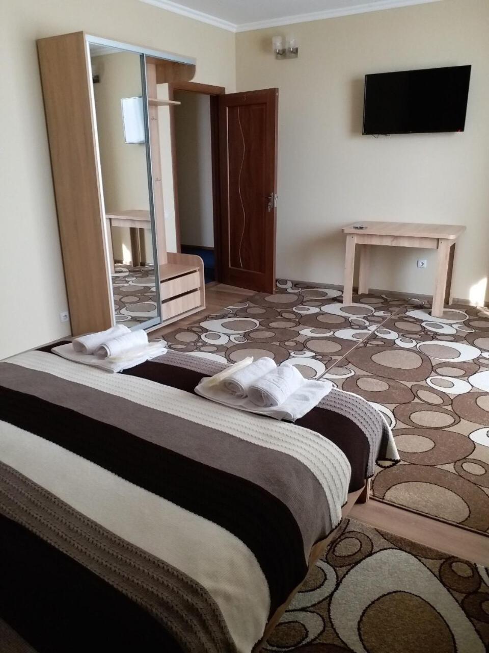 Apelsin Hotell Bilhorod-Dnistrovsʼkyy Exteriör bild