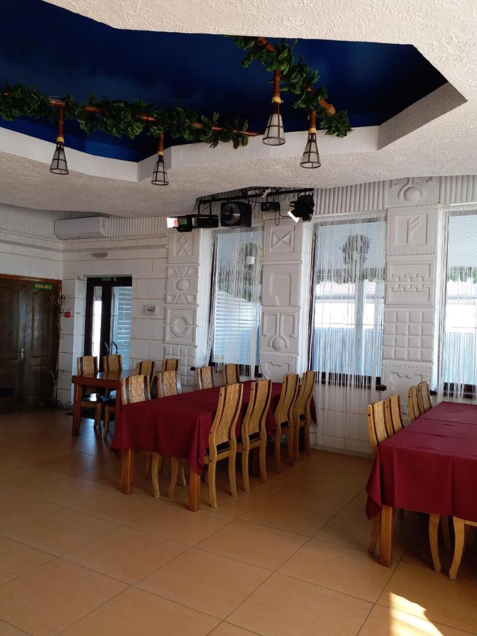 Apelsin Hotell Bilhorod-Dnistrovsʼkyy Exteriör bild