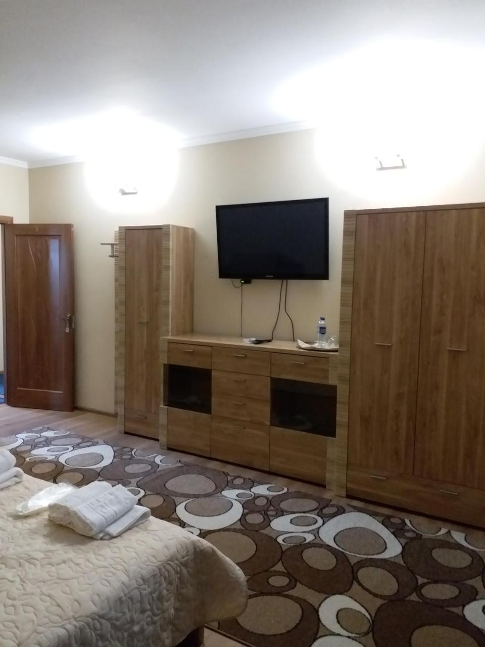 Apelsin Hotell Bilhorod-Dnistrovsʼkyy Exteriör bild