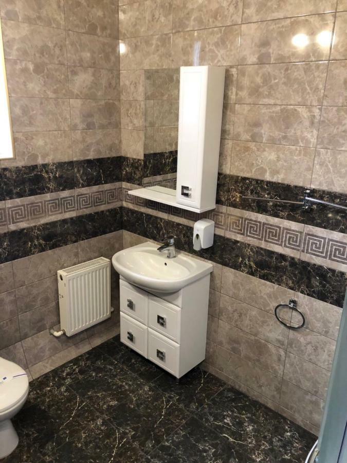 Apelsin Hotell Bilhorod-Dnistrovsʼkyy Exteriör bild