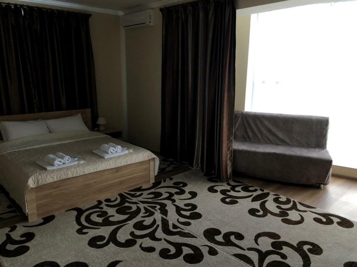 Apelsin Hotell Bilhorod-Dnistrovsʼkyy Exteriör bild